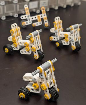 STEMFIE Riders Collection