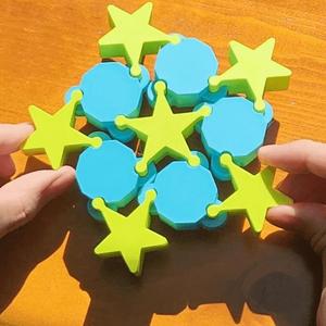 Mechanical pentagram