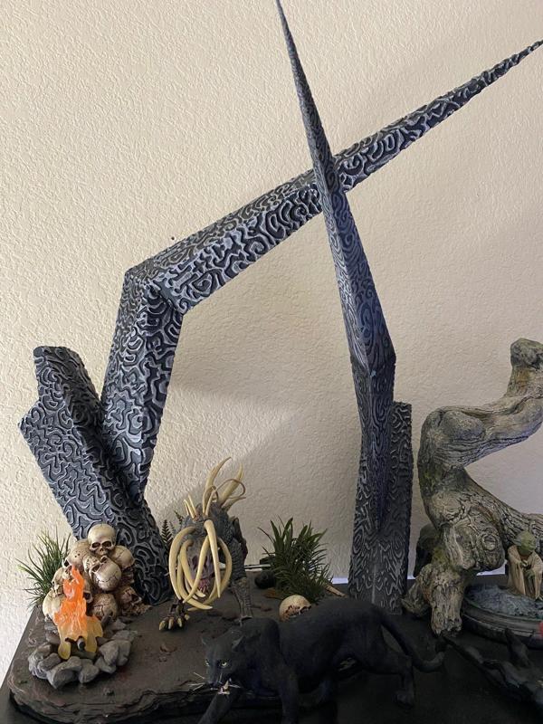 Predator Crucifixion Spike