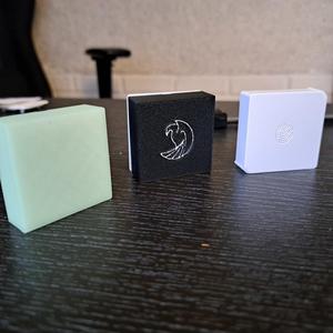 Sonoff SNZB-01 cover replacement and holder (glow in the dark)