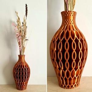 Waved vase