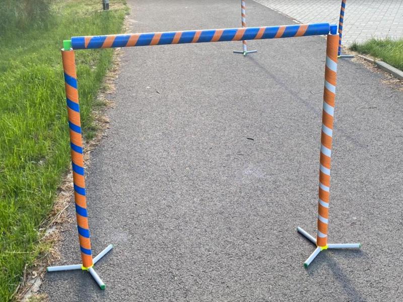 FPV drone race track builder