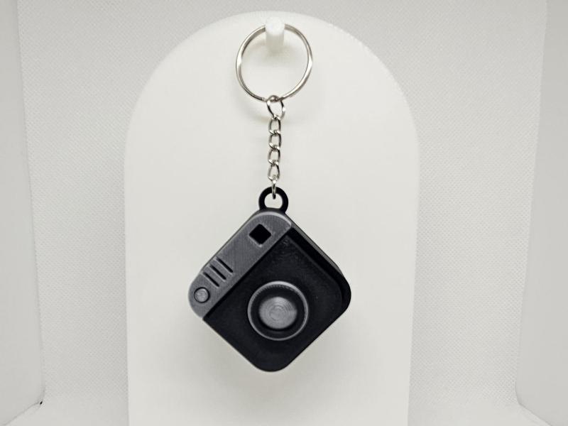 Retro Camera Fidget Clicker Keychain