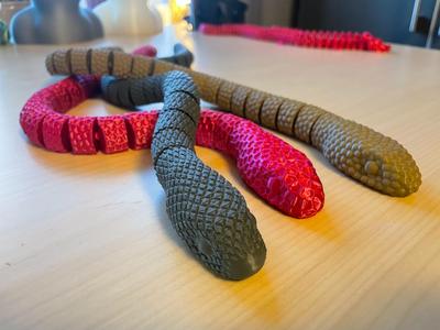 3 Flexi Snakes
