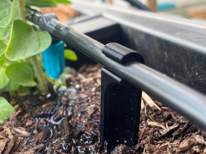 Gardena Microdrip - pipeholder (4.6mm / 3/16")