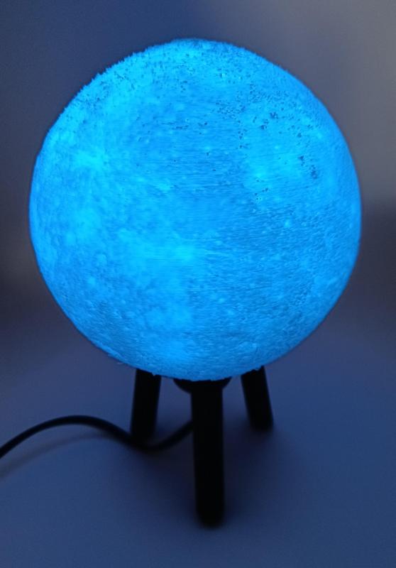 Hybrid Hanging/Desk Mercury Lamp