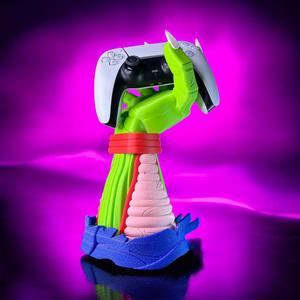 Universal Controller Stand - Inspired by Piccolo from Dragonball - Fan Art