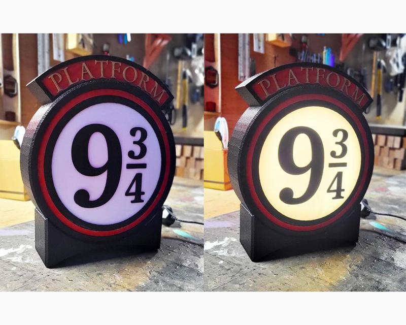 Platform 9 ¾  Desk Lamp / Nightlight