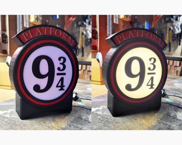 Platform 9 ¾  Desk Lamp / Nightlight