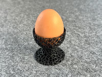 Voronoi egg cup