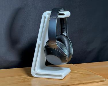 Modern Headphone Stand