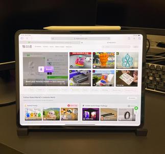 iPad Pro 13inch stand