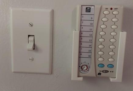 X10 HR12A PalmPad Remote Control Wall Mount