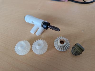 VW Passat headlight adjustment gear