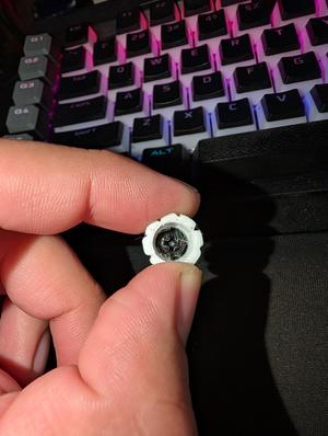 PC case thumbscrew adapter