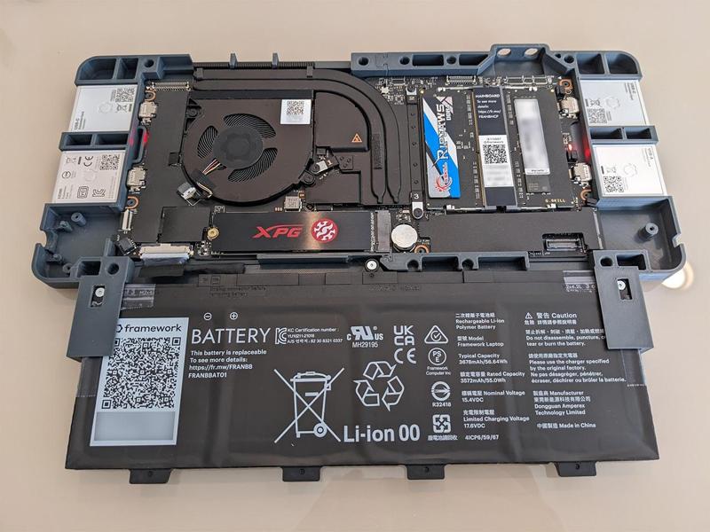 Framework Mainboard Case with Battery