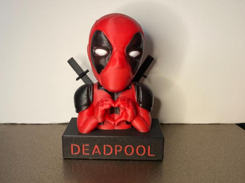 Deadpool bobblehead (with printable spring!)