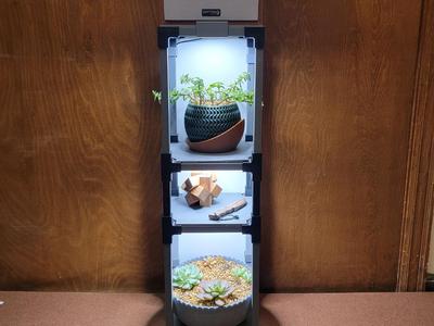 Speaker / Plant  Stand