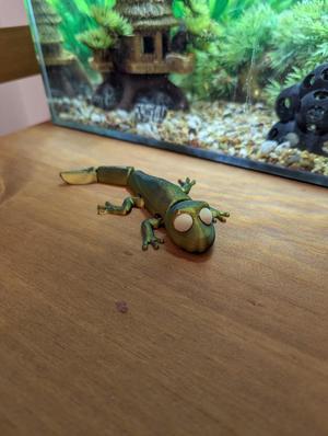 Cute Flexi Lizard with 3MF -- NEW YEAR GIVEAWAY MODEL