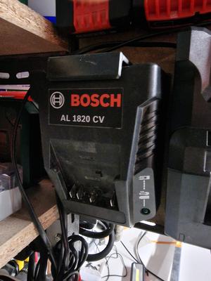 Support mural Bosch AL 1820 CV