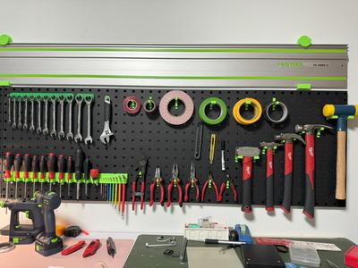 Tool Holder (Square Hole)