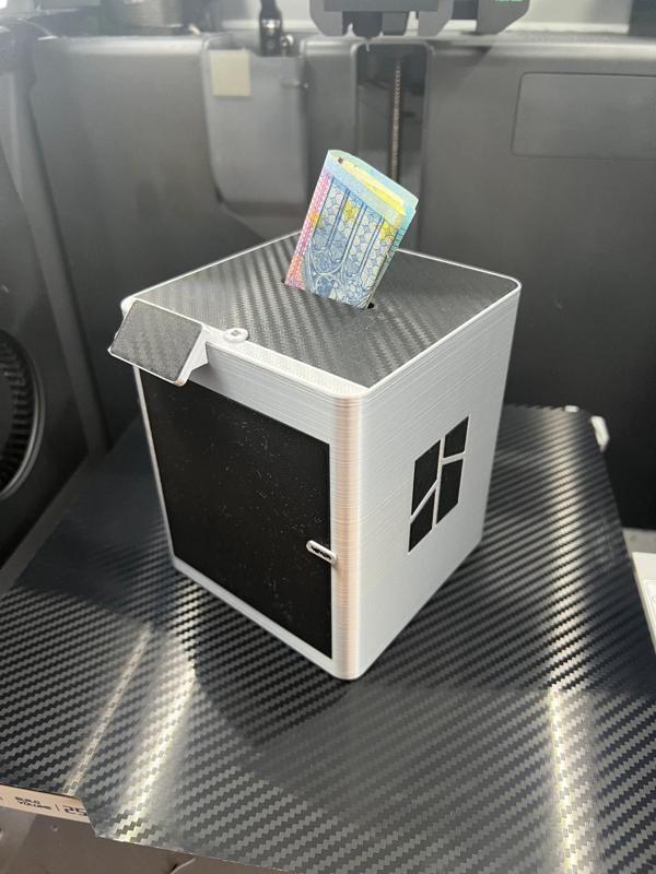 Bambu Lab X1C Piggy Bank/Savings Bank