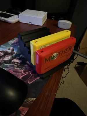 Famicom Game Stand - 6 Games