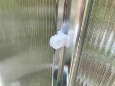 Greenhouse Clip - Plant holder