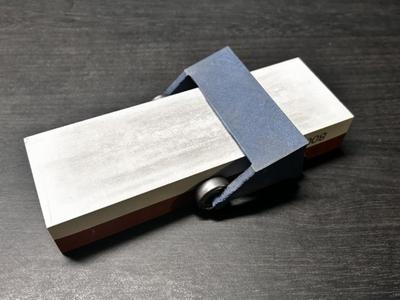 Ultimate Whetstone knife sharpener - ~20g only