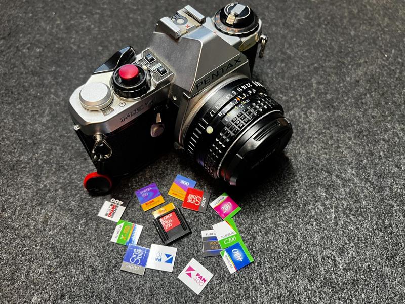 Hot Shoe Film Camera Display / Reminder - 1 Piece