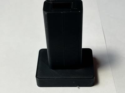 Minimalist Scissor Holder