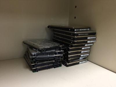 2.5" HDD Storage Rack