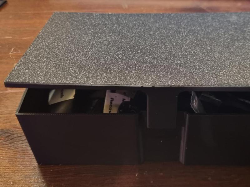 Box_50X160X100mm with simple snap closure