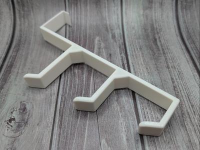 3 Staggered Hooks Over the Door - Coat/Hat Hanger