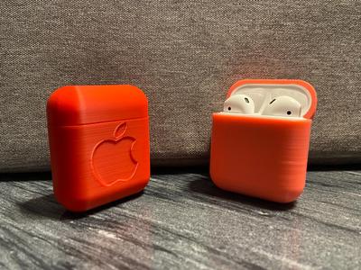 Airpods case with Logo