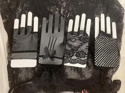Glove insert for fishnet / lace 
