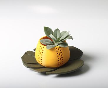 Jungle pot or candle holder + plate