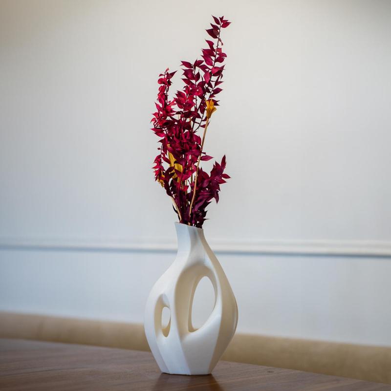Organic Sculptural Dry Flower VaseV2