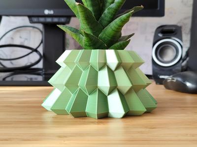 Christmas Tree Pot and Planter - Vase mode design