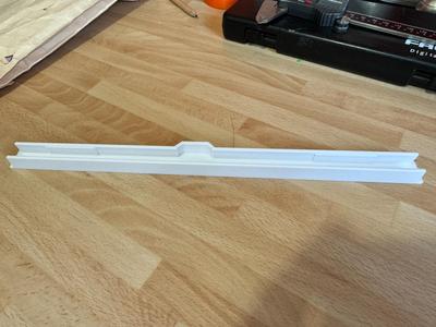 Expandable Trolley Side Clip