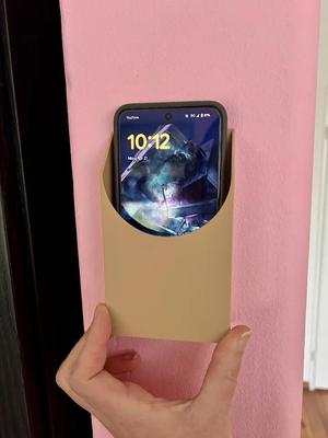 Wall mount phone - Reclaim your attention!   
