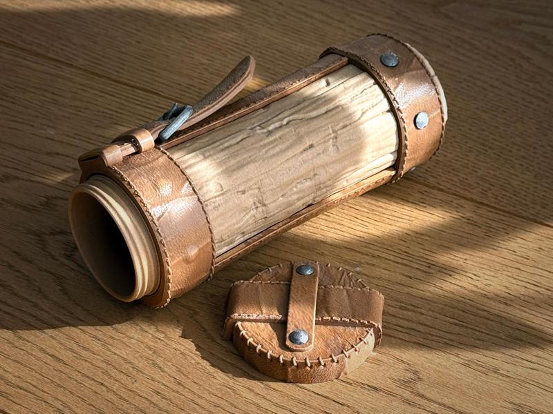 Medieval Giftbox - Scroll Case