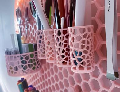 Small Vonoroi Basket for Honeycomb Storage Wall (HWS)