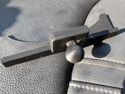 CD Slot Smartphone Holder
