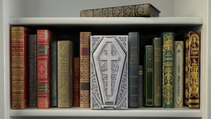 Coffin dice case Booknook