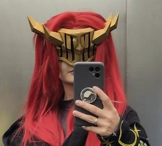 Chosen of the Wolf Katarina crown/mask