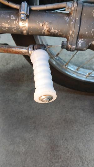 Yamaha QT50 Kick Lever Rubber Cover