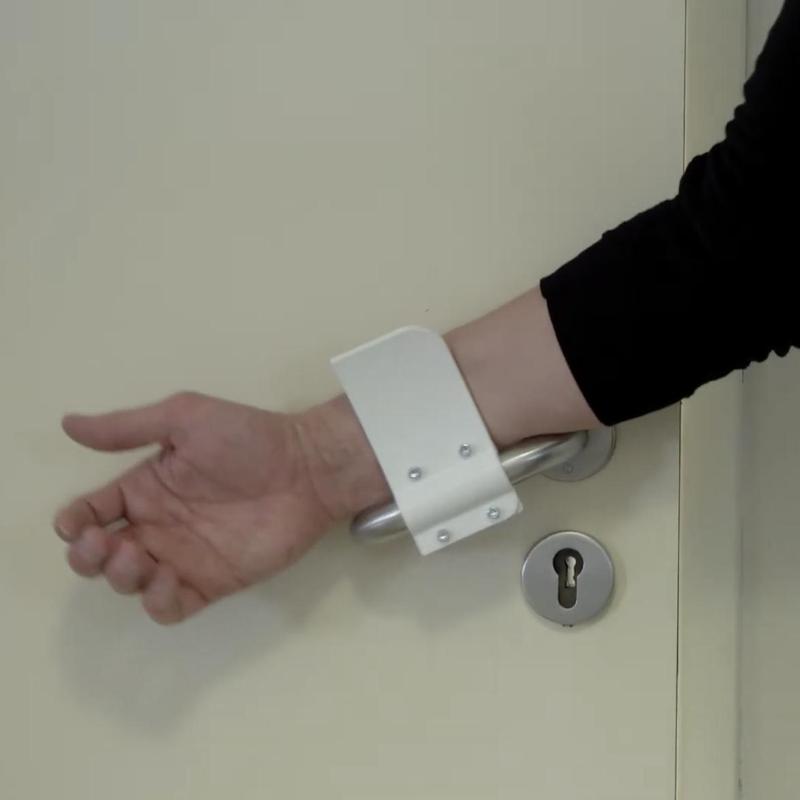Printed Door Opener to Help Against the Spread of Coronavirus