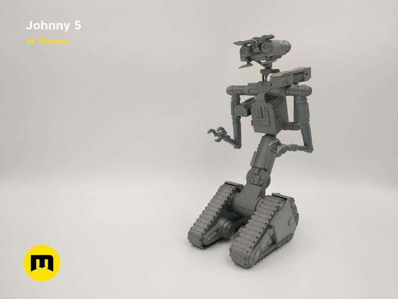 Johnny 5 robot