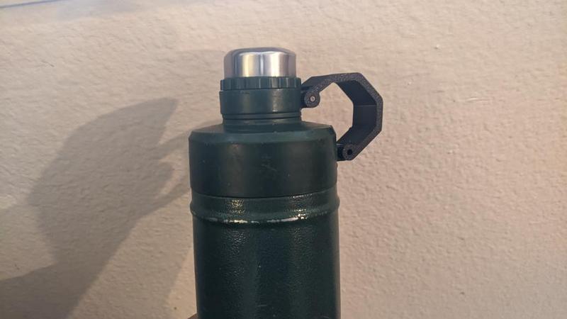 Stanley Easy-Clean Vacuum Water Bottle Lid Hook